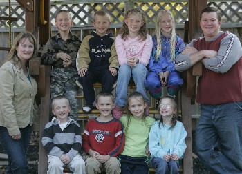 Neverovatno, ali istinito: Sedmorke koje su oduševile svet - Pogledajte gde su i šta rade posle 25 godina