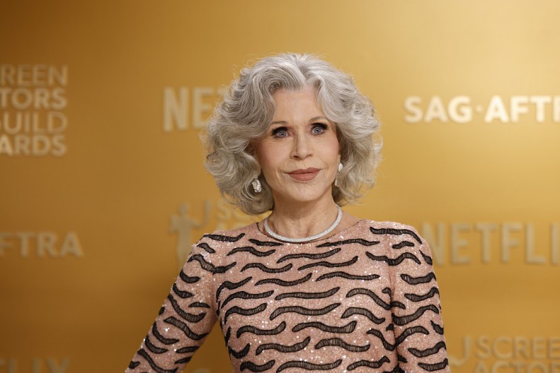 Zategnuta kao praćka na pragu 90. godine: Džejn Fonda ima brutalnu rutinu, zbog nje izgleda bolje od nekih devojaka