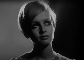 Da li je prepoznajete? Bila je simbol 60-ih godina i sve žene su je kopirale, evo kako sada izgleda