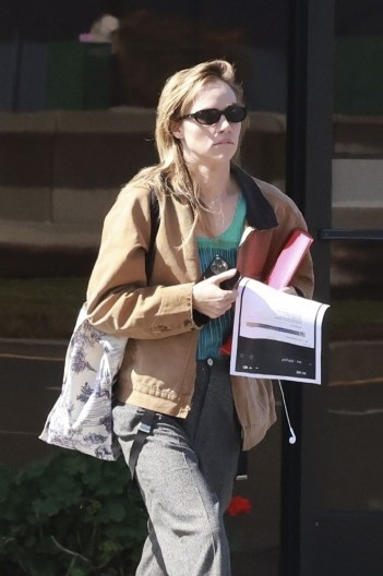 Poznata glumica završila u bolnici zbog preuskih helanki: Da li je ovo moguće? Lekari ostali šokirani!