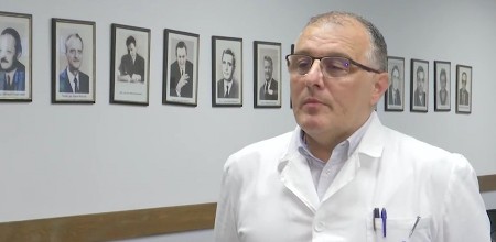 Najmlađi pacijent ima 21 godinu, sve više pogađa mlade: Ovo stanje više ne bira godine, simptomi često neprimeti, upozorava doktor Mijajlović