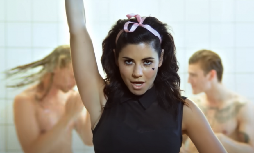 Dnevni horoskop za utorak, 26. avgust: Ribe, posvetite se stvarima koje vam donose mir, Bikovi, očekujte iznenađenje na poslu