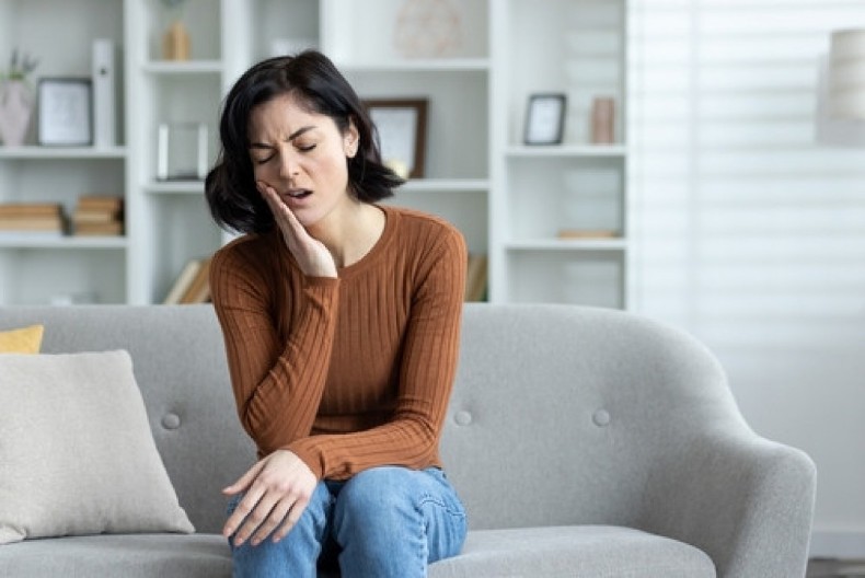 Nije šećer najgori: Od ovih namirnica se zubi brže kvare, varaju se oni koji misle da su zdrave