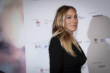 Sara brani svoju decu: Ljudi pričaju da su bliznakinje najgore, ali glumica se ne slaže, evo šta je rekla o ćerkama