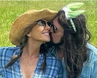 Miljenica muškaraca se konačno skrasila: Fatalna brineta potpuno odlepila za poznatim glumcem, a evo kako je ljubav planula