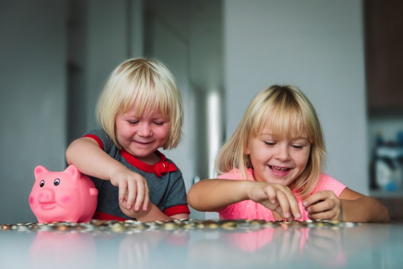 Naučite decu da štede: Navike koje steknu u detinjstvu će ih obezbediti za čitav život, garantovano ih čeka bogata sudbina