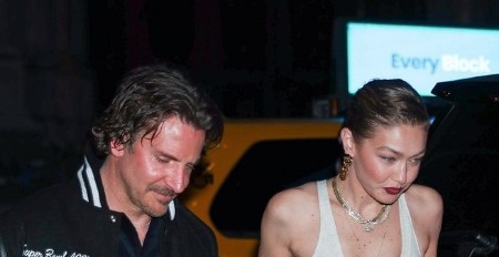 Pogledajte joj ruku: Manekenka proslavila jubilarni rođendan sa 20 godina starijim dečkom, jedna stvar je svima privukla pažnju