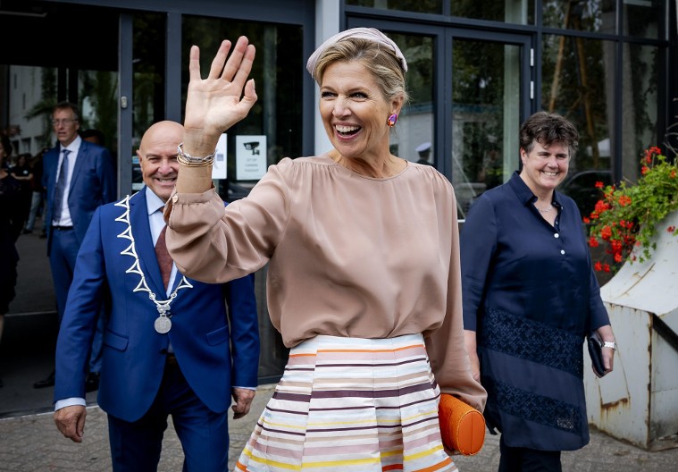 Izazovno, damski, elegantno u 50im... Kraljica Maksima demonstrirala stil, kada vidite ovu suknju shvatićete zašto je najbolje odevene žena u Evropi