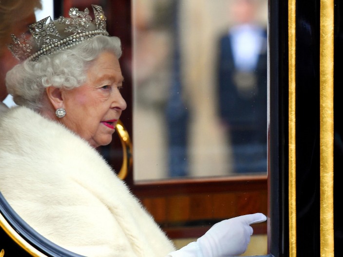 Ovo su bile poslednje reči kraljice Elizabete: Samo 24 sata pre smrti, zapisala je 1 rečenicu!