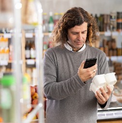 "Grčki tip" ne znači Grčka: Proizvođači vas godinama lažu o pravom jogurtu, saznajte šta zaista jedete svaki dan