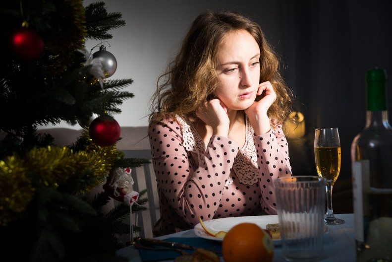 Žene na udaru problema koji se uvek javlja za Novu godinu: Evo šta treba da uradite 31. decembra, spasiće vas osećaja iz noćnih mora