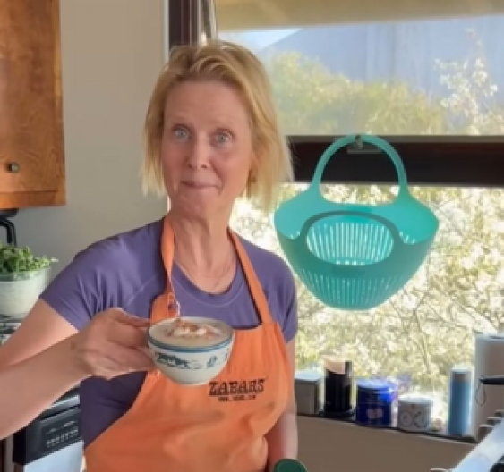 Ovako izgleda kuhinja žene koja leži na milionima: I ne, nećete videti ono što vam je već u mislima - otvorila vrata i sve zabezeknula!