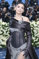 Došao je dan kada je filter zakazao, a mi videli kako zaista izgleda: Ovo je lice Kajli Džener bez trunke šminke