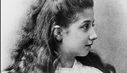 Rođena bogata, završila proseći i umrla s 39 godina! Šokantna priča o ženi po kojoj je poznati auto dobio ime