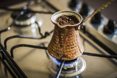 Greška broj 1 kod kuvanja turske kafe: Zbog ovoga vam nikada ne uspeva