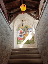 Zavet u paru belih vunenih čarapa: Neobičan običaj kod moštiju čudotvorca iz Ostroga