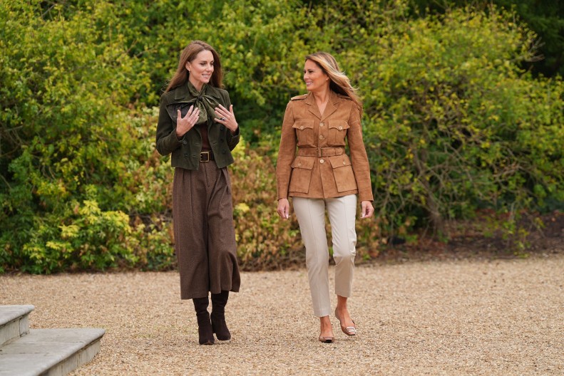 Modni dvoboj u kraljevskim vrtovima: Dva sveta, dva stila, Kejt bira britanski šarm, Melanija američki glamur – jedna je pokupila sve simpatije