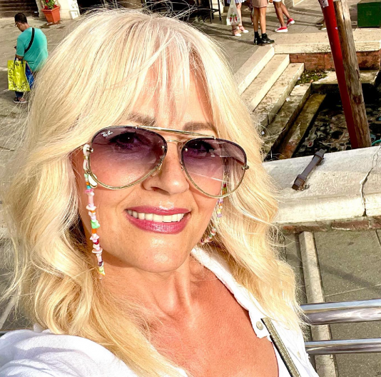 Sve je ukrasila i pripremila za praznike, oseća se toplina u njenom domu: Evo kako Slavica Rokvić dočekuje Božić, sve je spremno