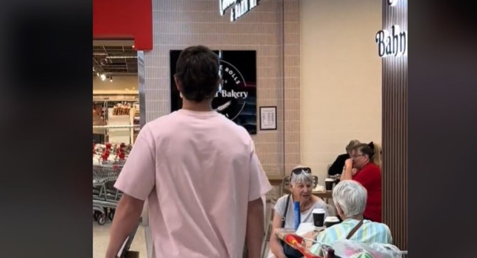 Unuk vozio 11 sati da iznenadi baku: Njihov dirljiv susret raznežio je i najtvrđa srca, a tek da čujete razlog posete!