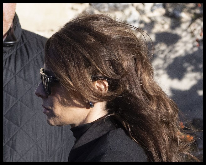 Sahranila je oca svog deteta, a onda ju je zadesila još jedna noćna mora: Nakon strašne vesti, morala je da reaguje i policija!