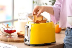 Kuvar otkrio trik za savršen tost: Neće vam zagoreti, biće hrskav spolja, a mekan iznutra