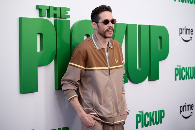 Sin joj pravi skandale: Komičar uplašio majku kao nikada do sad, naježio se kada je čuo ove reči