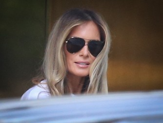 Teorije zavere o stilu Melanije Tramp: Jedan detalj izazvao haos, ove poruke otkrivene na sahrani Džimija Kartera