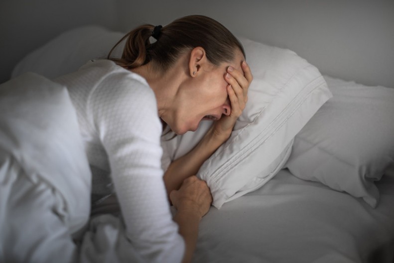 Vojni trik za brzo uspavljivanje: Pomaže kod 96% ljudi, utonu u san za 2 minuta!