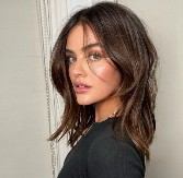 Svetski stilisti najavili promenu: Ove frizure će dominirati u 2026. godini, jednostavne, a fensi