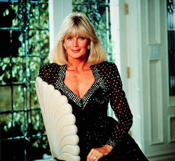 Linda Evans napunila 83 godine: Čuvena Kristl izgleda kao da je zaustavila vreme, ovo je njena tajna!