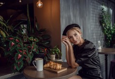 Parižanke sada furaju samo ovu frizuru: Otmena je do bola, vrlo lako se održava i gde god da odete ostavljate utisak