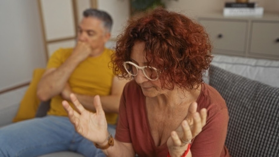 Osećate se kao duh u sopstvenom braku? Evo razloga o kom niko ni ne govori