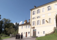 Časne sestre podivljale: Pobegle iz staračkog doma i krenule da se snimaju, ceo svet je pratio ovaj skandal!