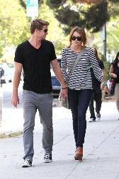 Bludničio je sa 14 žena u njihovom bračnom krevetu: Zbog preljube obukla je crno - a onda mu naplatila za svaku suzu