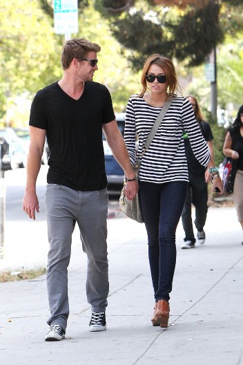 Bludničio je sa 14 žena u njihovom bračnom krevetu: Zbog preljube obukla je crno - a onda mu naplatila za svaku suzu