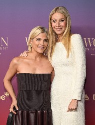 Tihi luksuz na delu: Haljina i salonke Gvinet Paltrou – kombinacija koja je stvorena za praznike