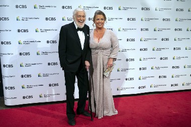 Legenda Holivuda puni 100 godina i otkriva tajnu dugovečnosti: „Izbacio sam samo dve stvari iz života