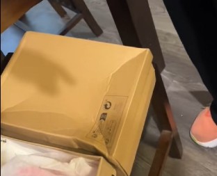 Naručila sam divne cipele sa Temua: Kad su stigle, nisam znala da li da plačem ili da se smejem