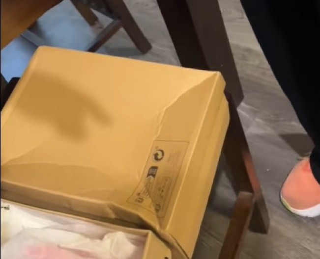 Naručila sam divne cipele sa Temua: Kad su stigle, nisam znala da li da plačem ili da se smejem