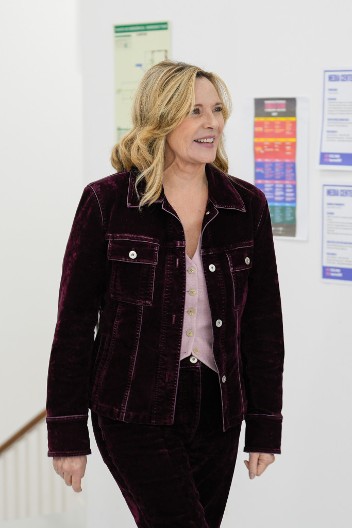 Čuvena Samanta se skinula u kupaći u 69. godini! Kao izvajana je, a 14 godina mlađi muž je tretira kao kraljicu!