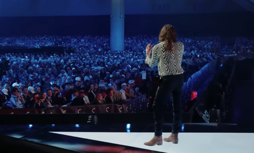 Povratak otpisanog: Bivši muž Kejti Peri se oglasio povodom zgodnog političara, skroz poludeo od ljubomore!